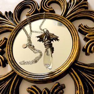 Dragon Crystal Drop Necklace Silver Toned Pre Owned Claire’s